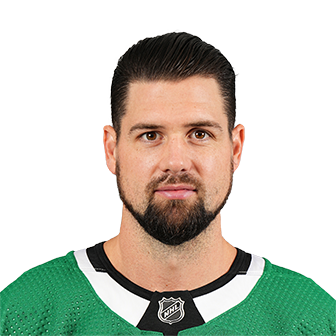 What are Jamie Benn's salary and contract details for the 2022-23 season?